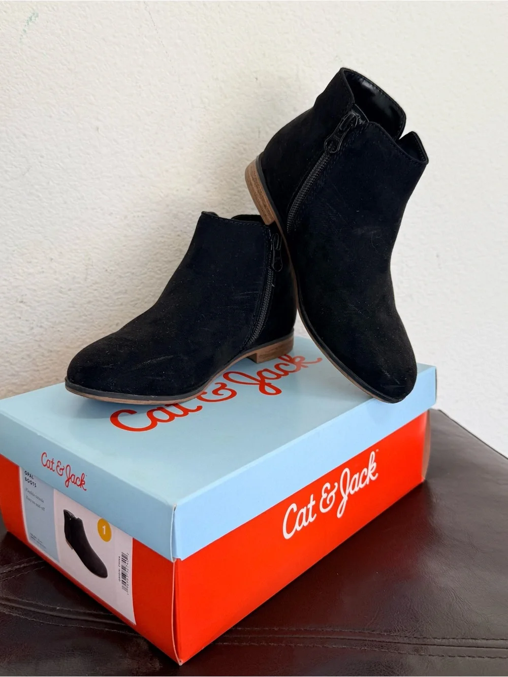 Cat & Jack Opal Girls Ankle Boots size 1